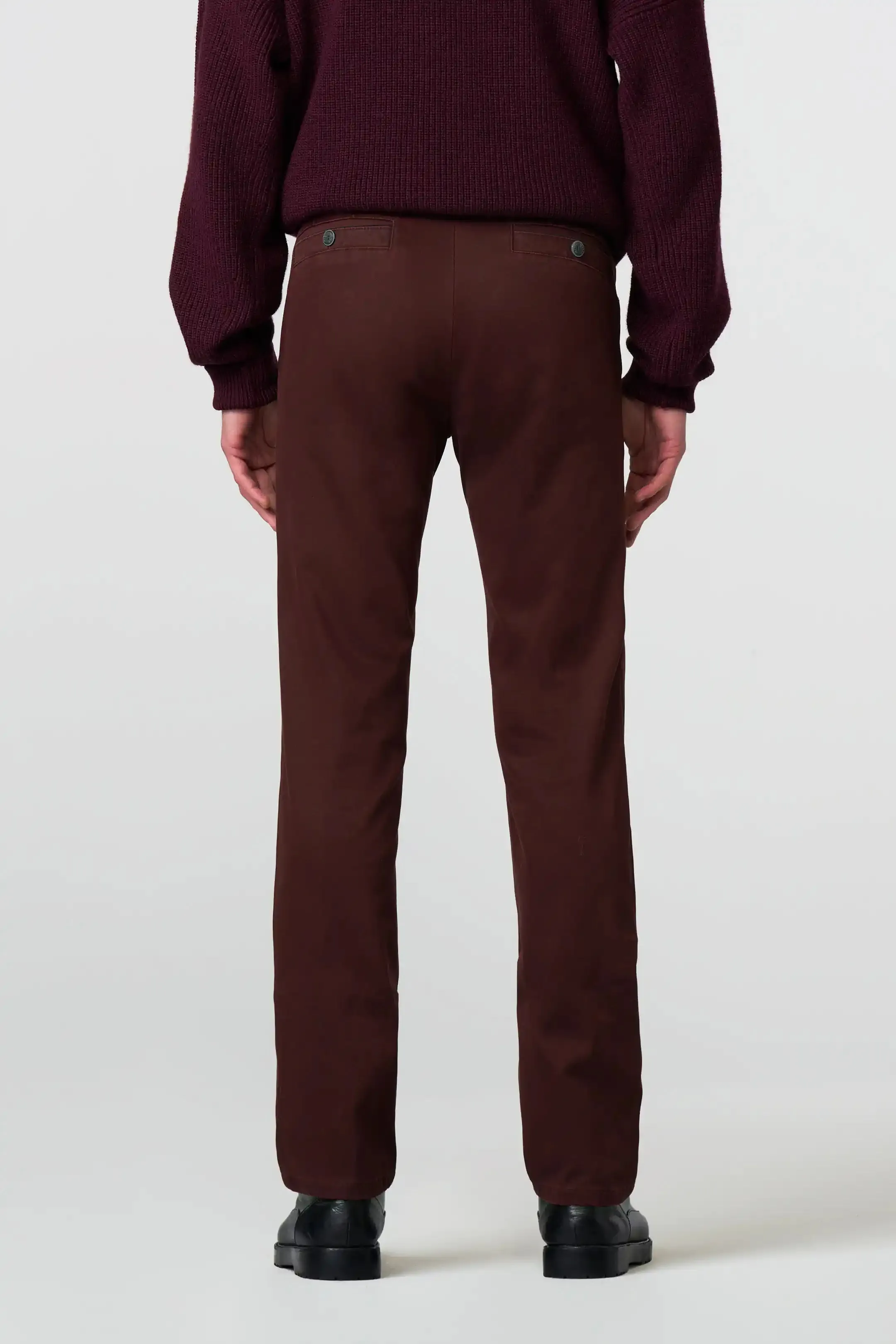 40% OFF - MEYER New York Trousers - 5617 Fine Texture Chinos - Bordeaux - Sizes: 32 & 42 SHORT