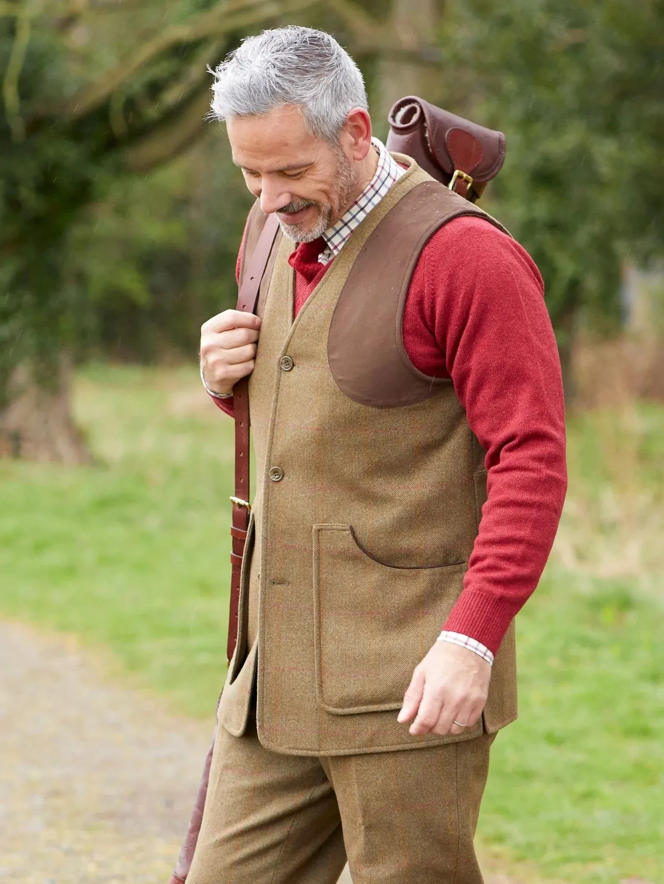 50% OFF ALAN PAINE Combrook Mens Shooting Waistcoat - Hawthorn - Size: LARGE & 2XL