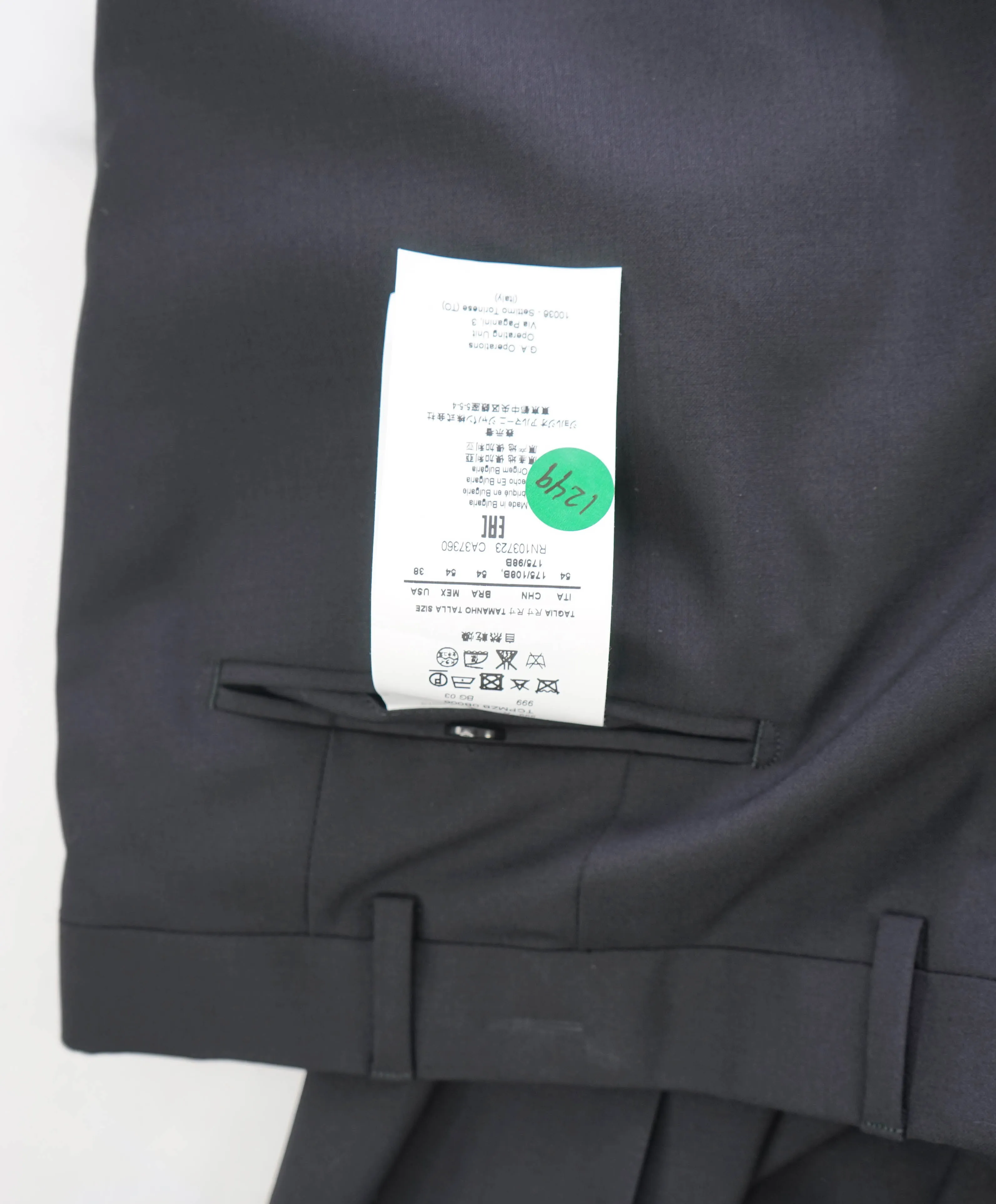 ARMANI COLLEZIONI - *CLOSET STAPLE* Black Flat Front Dress Pants - 38W
