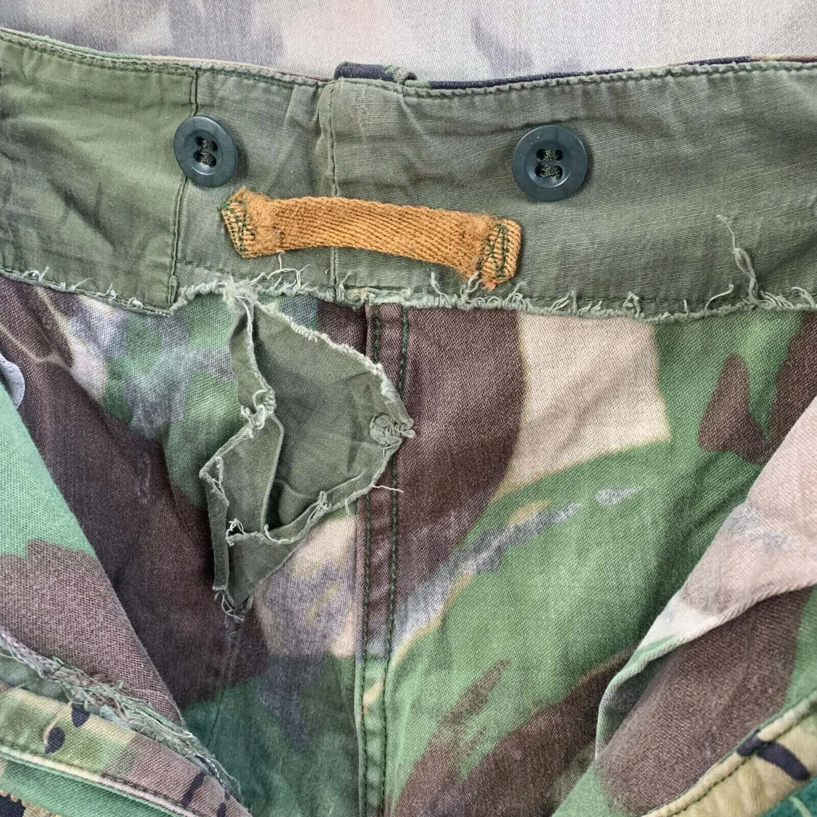 British Army DPM 1968 Pattern Camouflaged Combat Trousers - Size 30" Waist