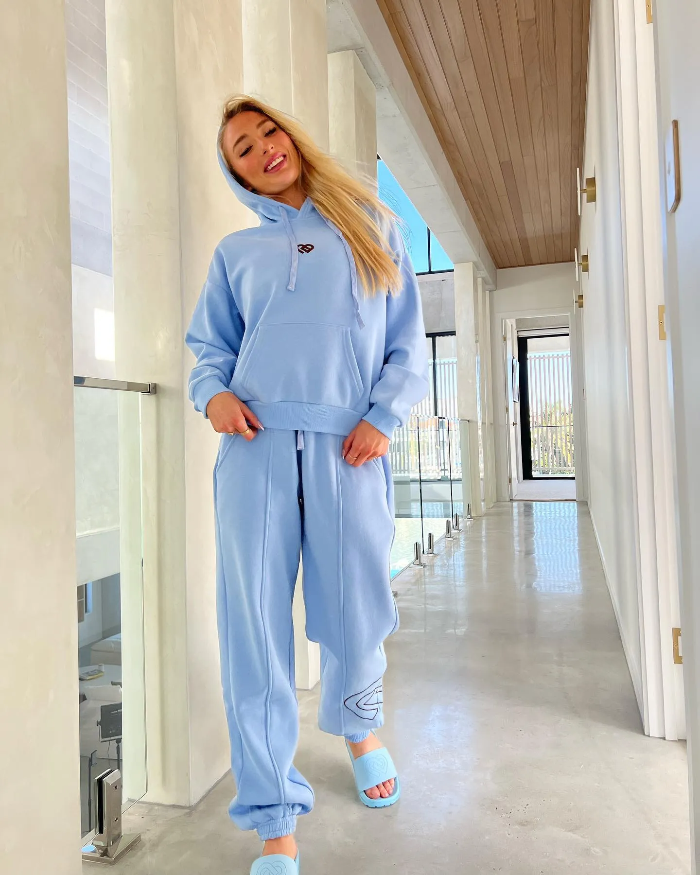 Claudia Dean CD Hoodie - Hoodie Edit