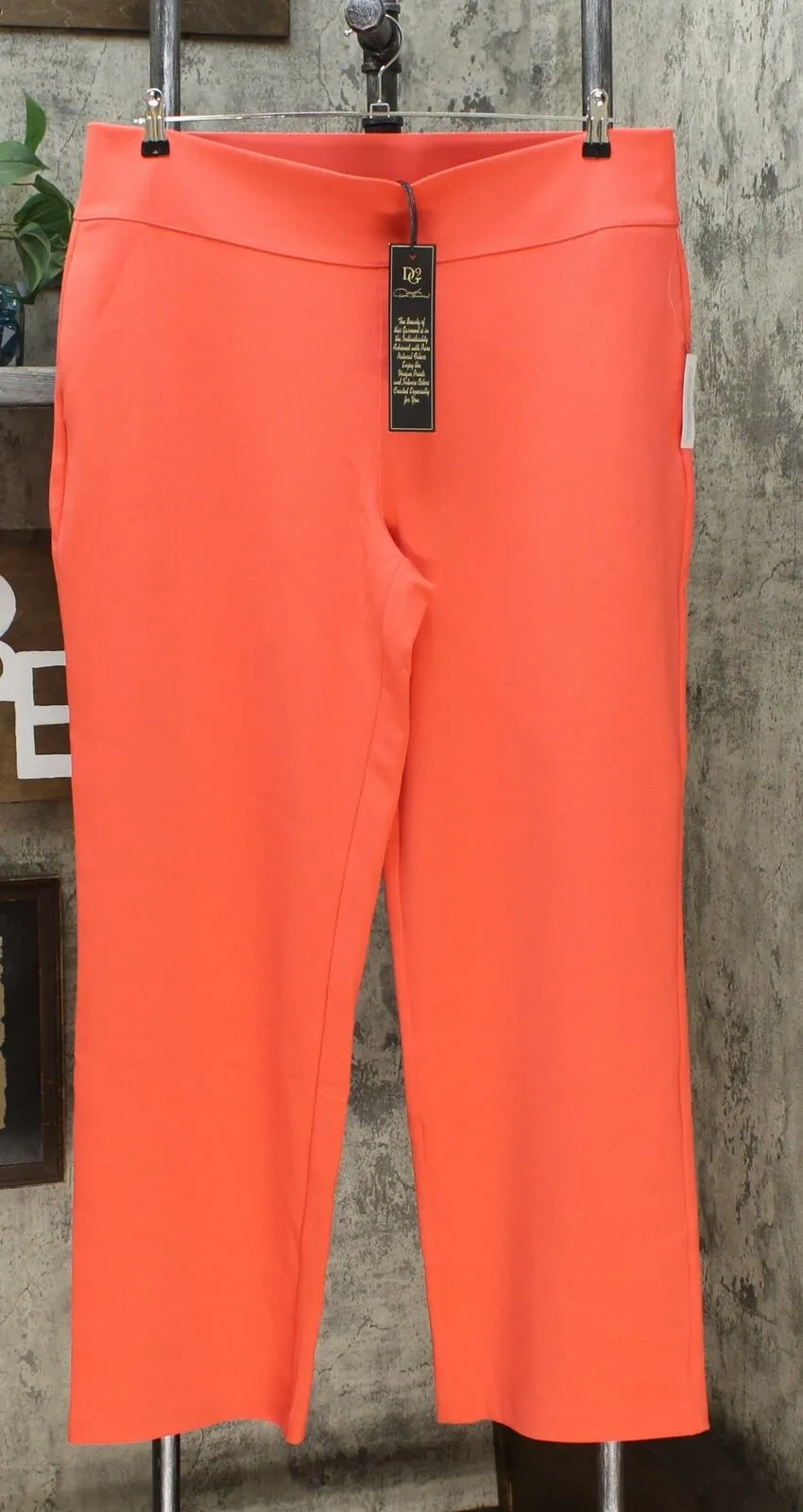 DG2 by Diane Gilman Women's Wrinkle Resistant Stretch Crepe Pull On Trouser