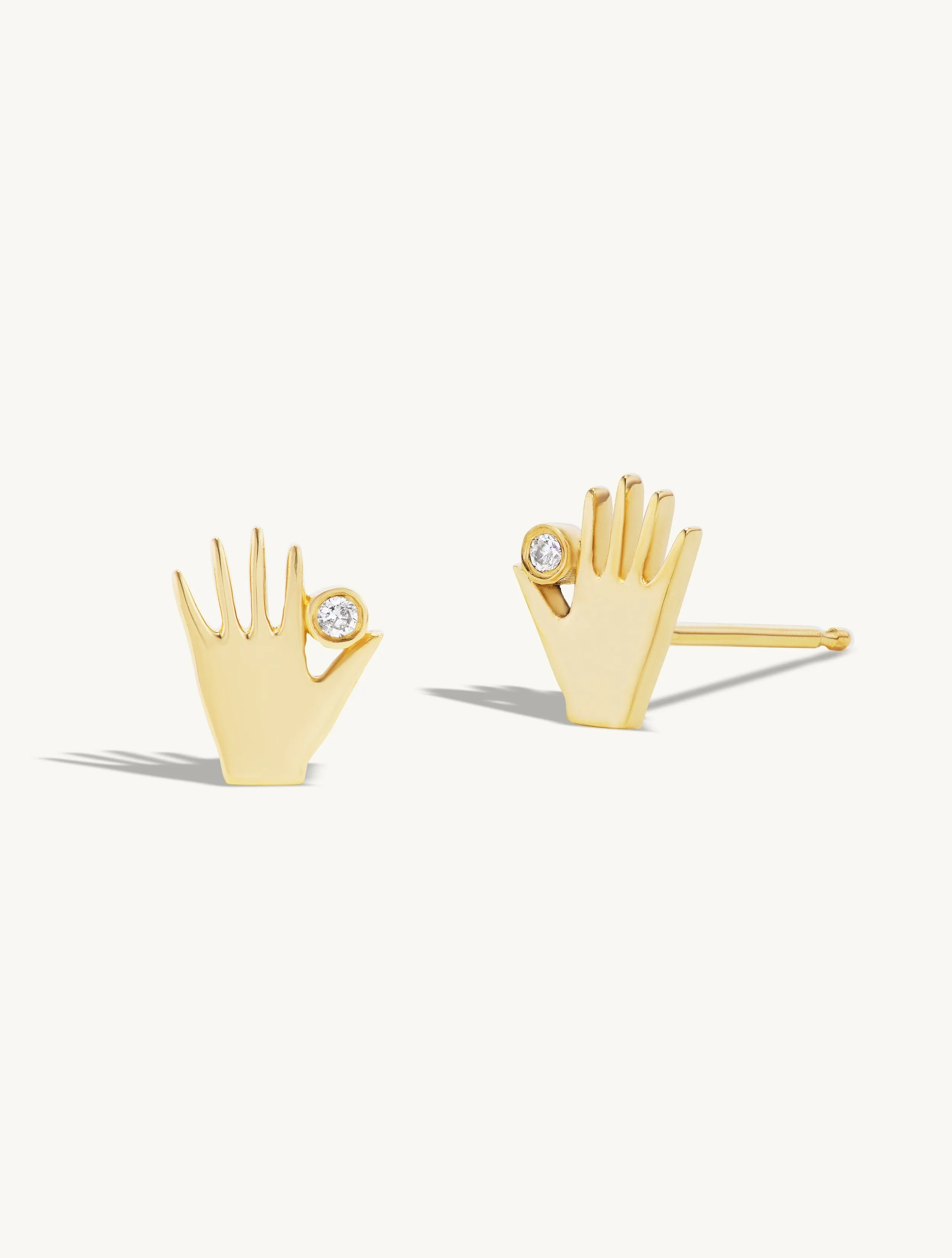 Diamond in Hand Stud