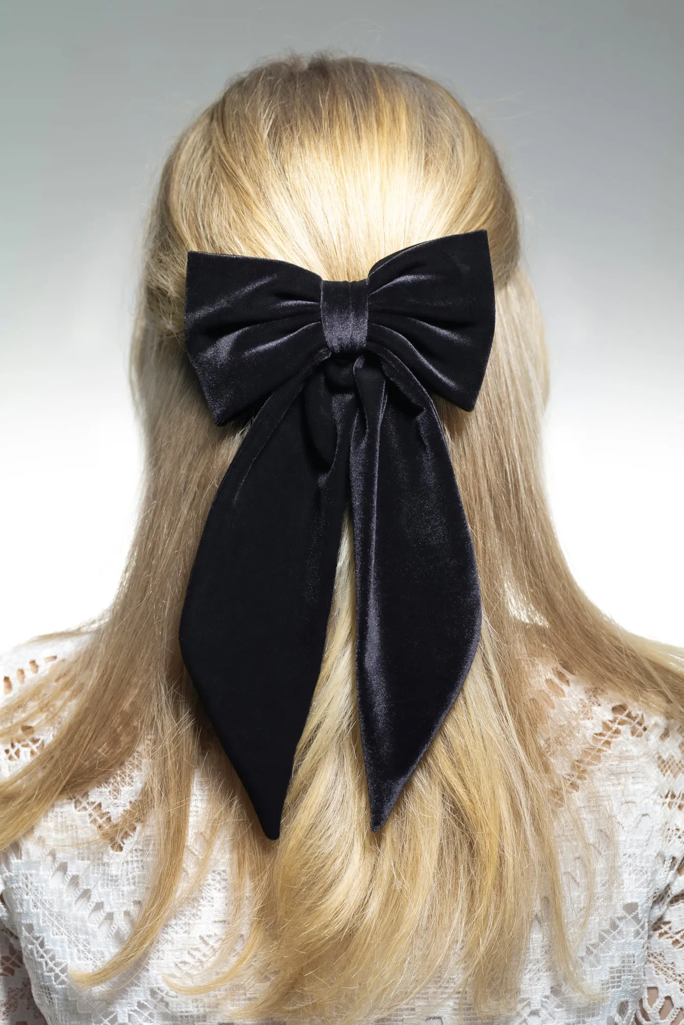 Marie Antoinette Emerald Tail Bow Barrette