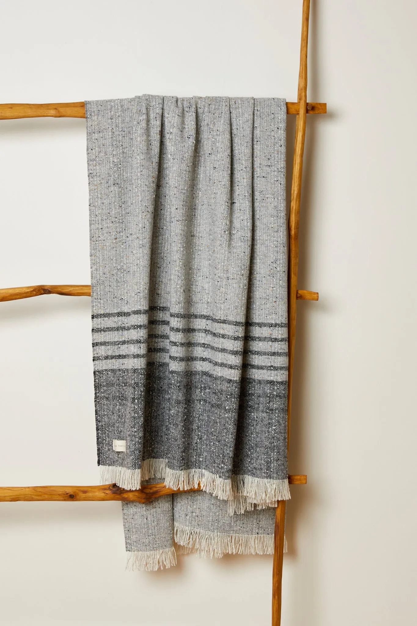 Mourne Classic Blanket - Sample 6