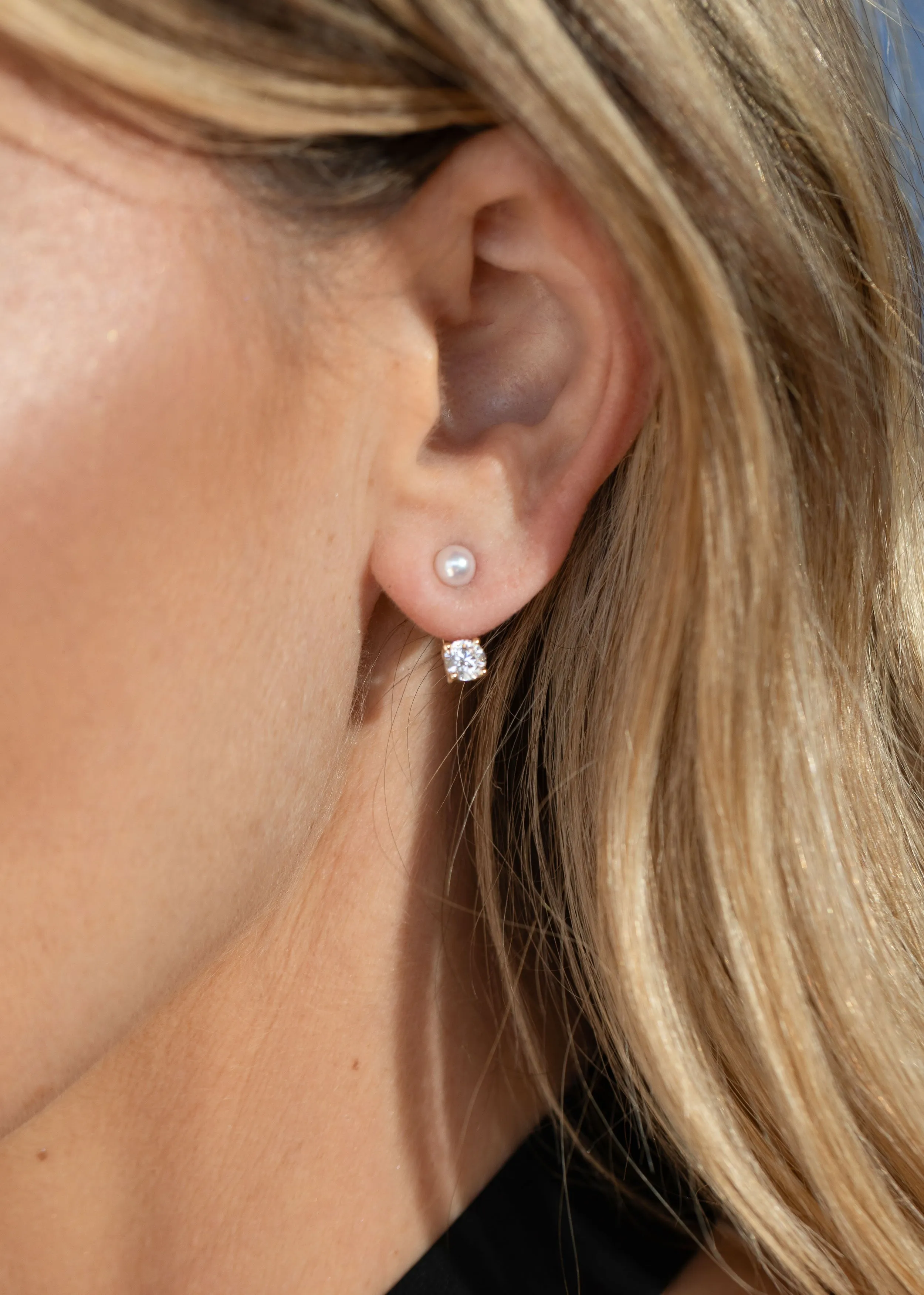 Pearl Stud