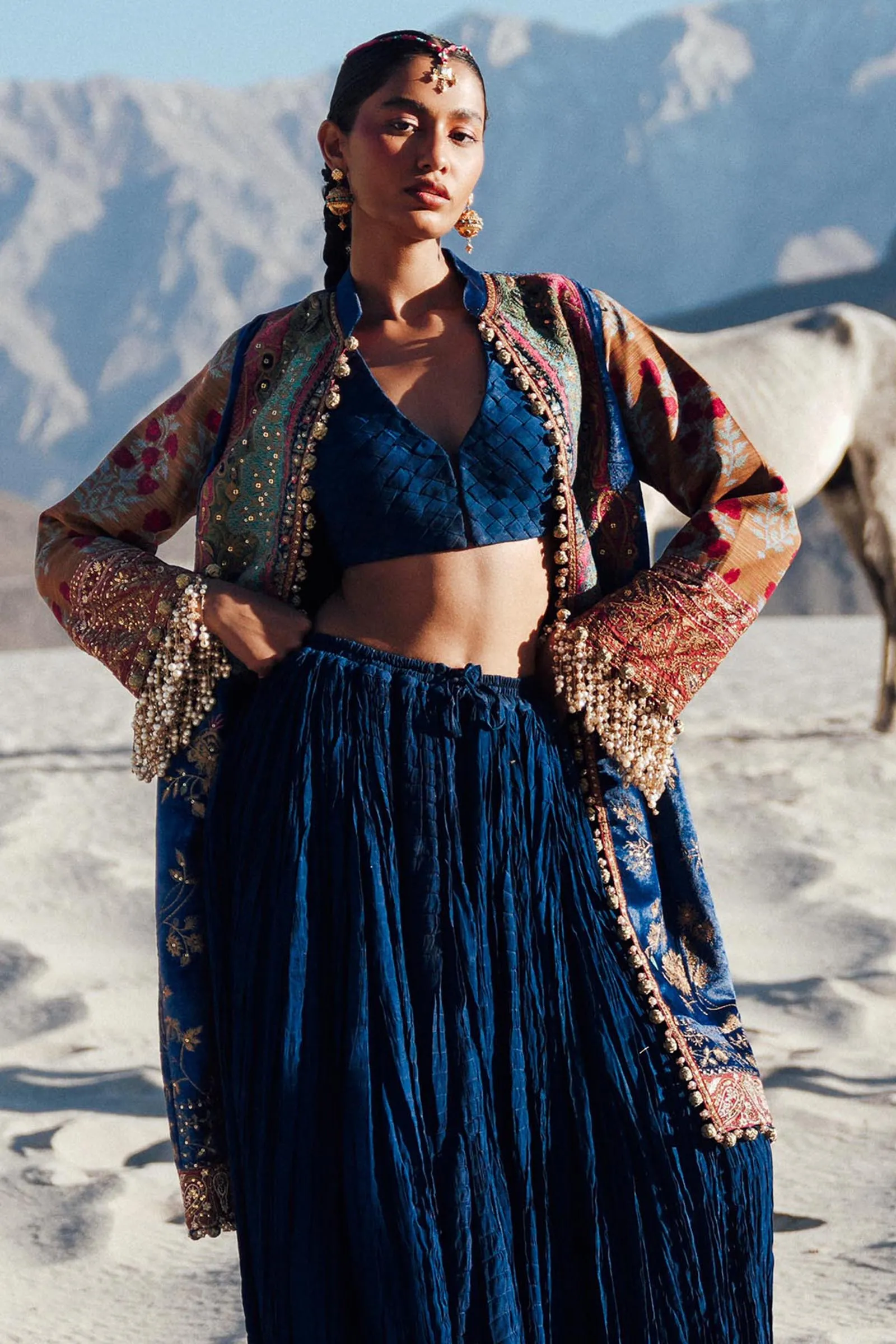 SANA SAFINAZ | VELVET ’24 | V241-001-3CP