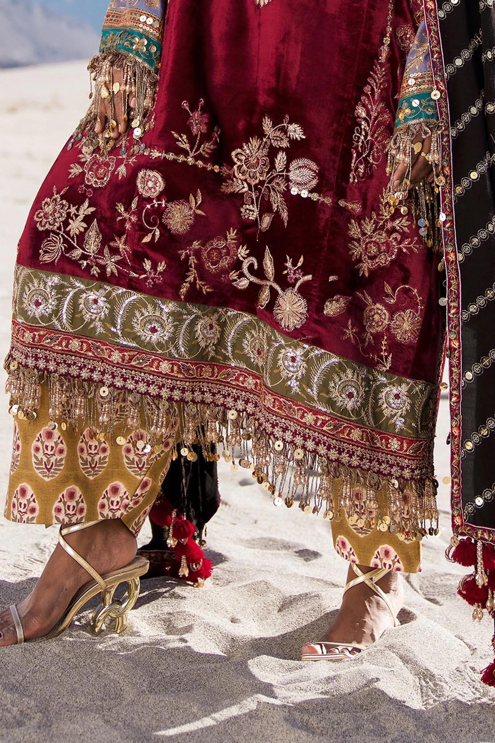 SANA SAFINAZ | VELVET ’24 | V241-002-3CP