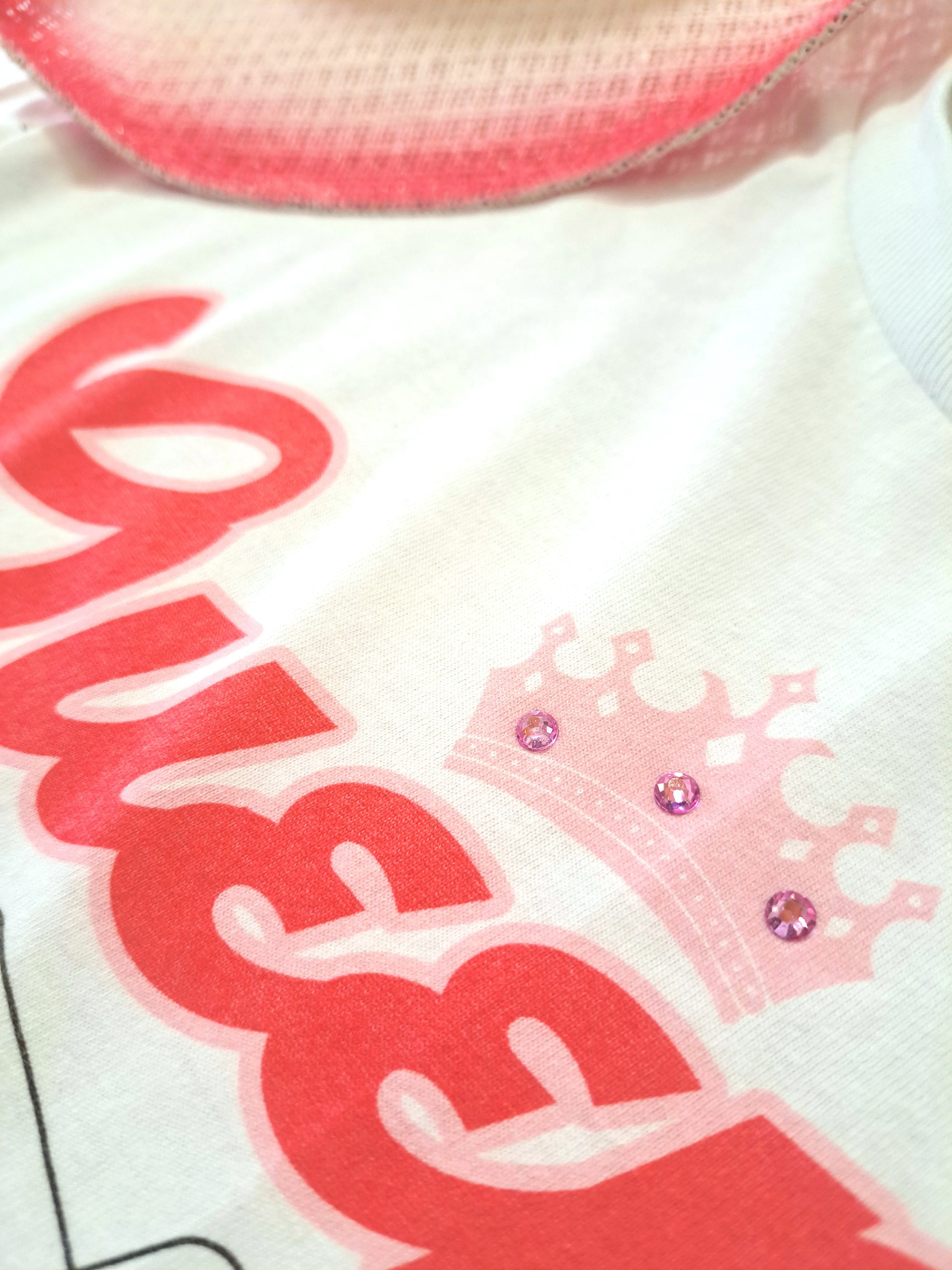 Tiger Queen of Hearts White T-Shirt - WS