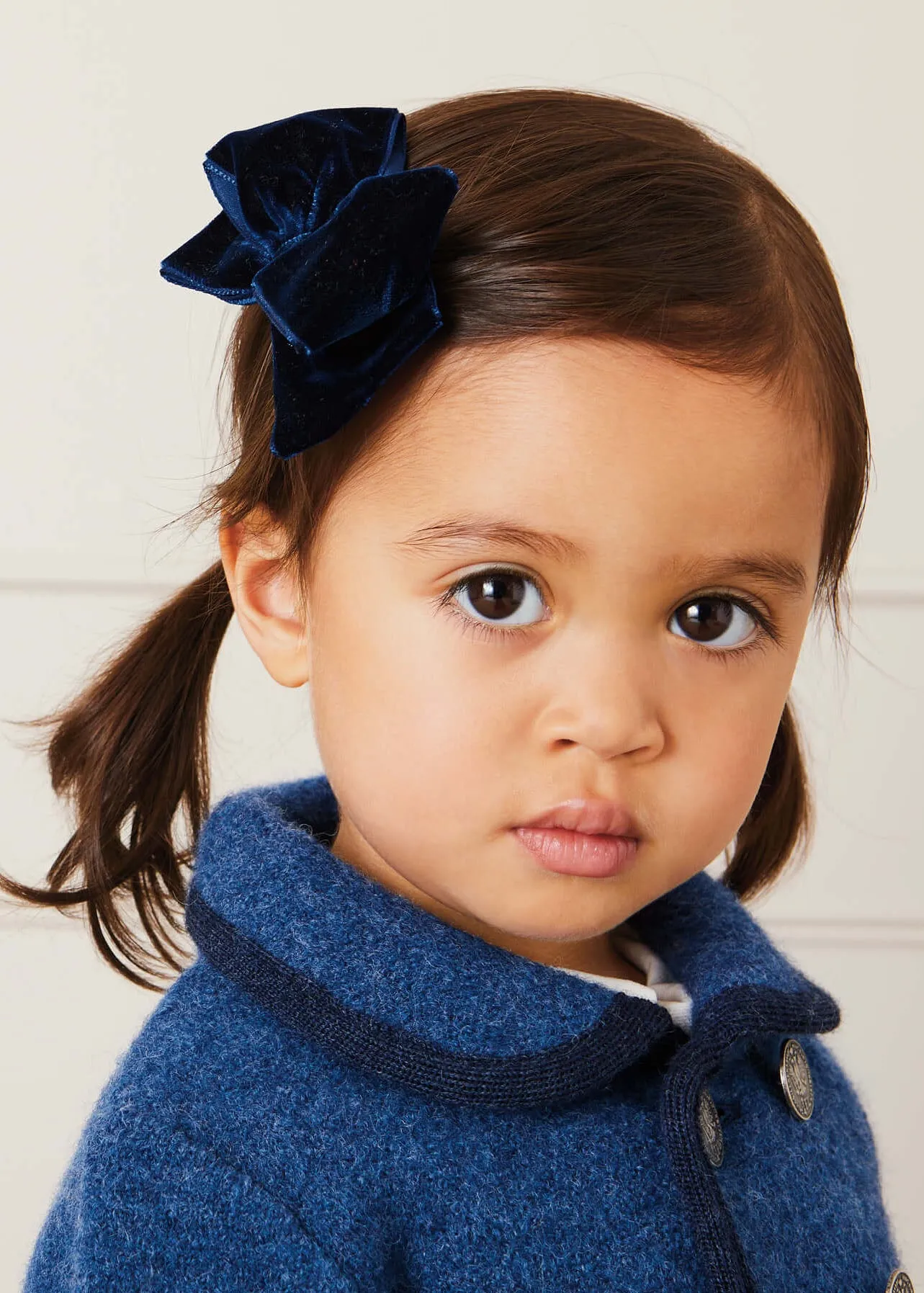 Velvet Big-Bow Clip in Navy