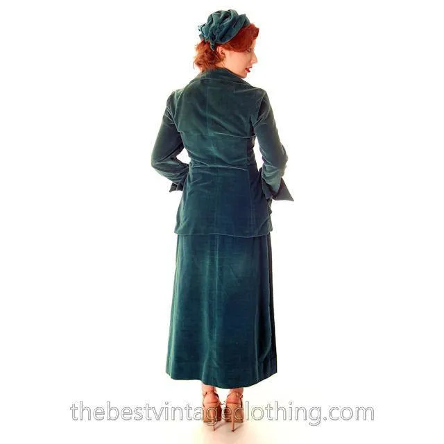 Vintage Teal Velvet Ladies 1950s Suit Plus Matching Hat 36-26-37